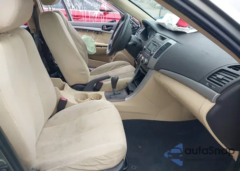 2009 Hyundai Sonata Gls from USA, damaged, VIN 5NPET46C89H482545